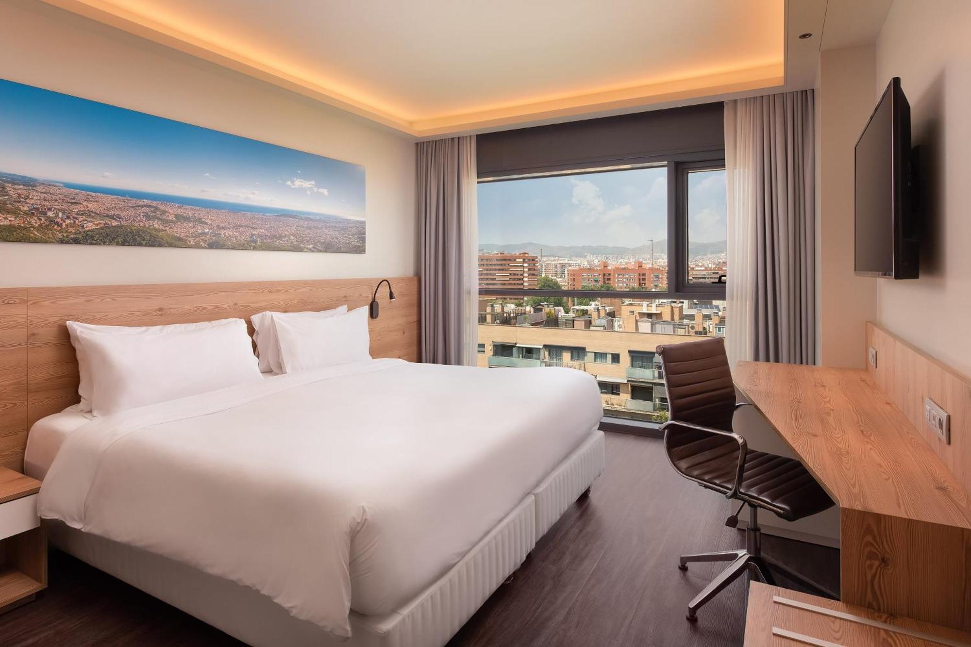 Four Points By Sheraton Barcelona Diagonal Exterior photo