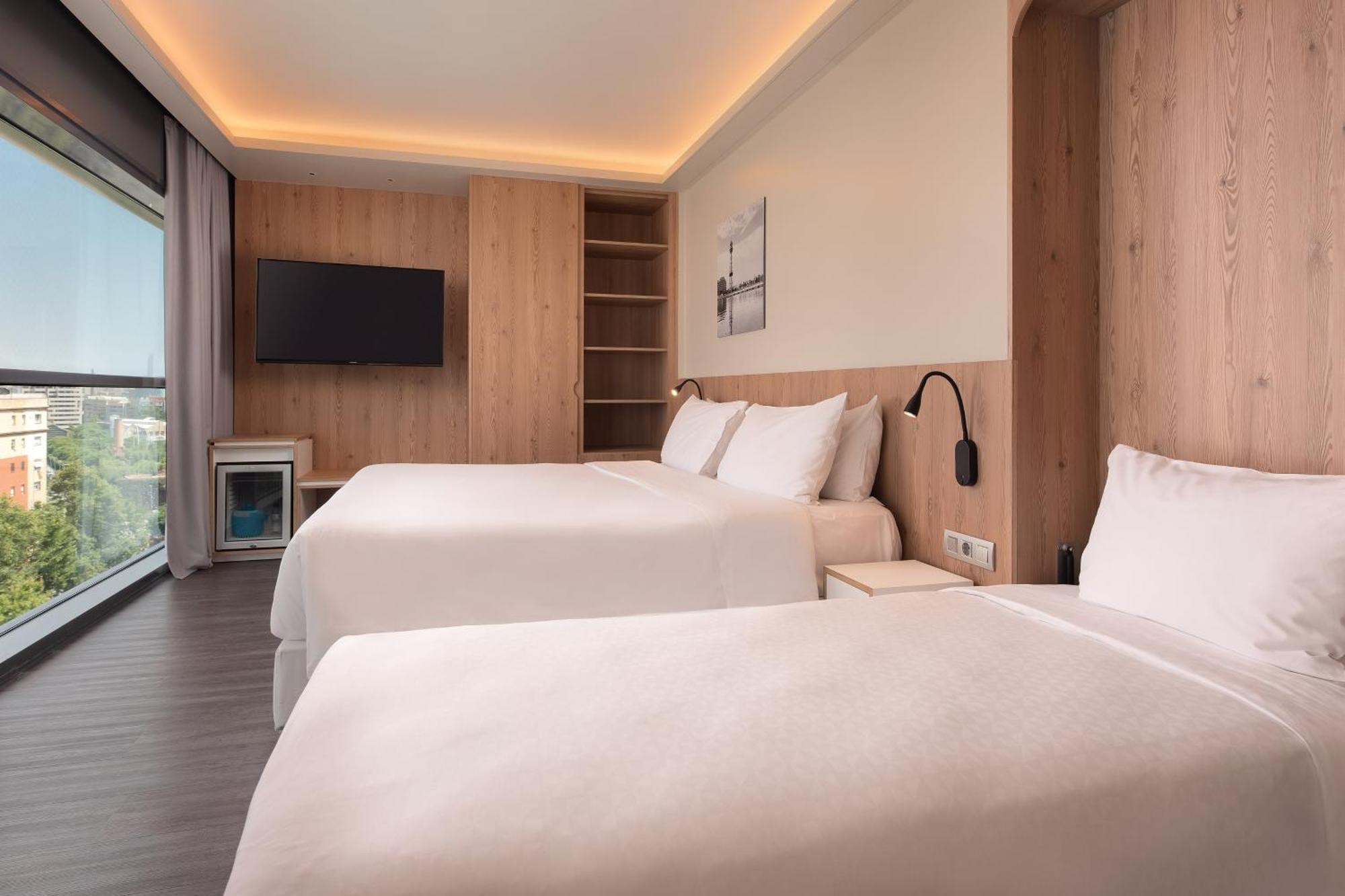 Four Points By Sheraton Barcelona Diagonal Exterior photo